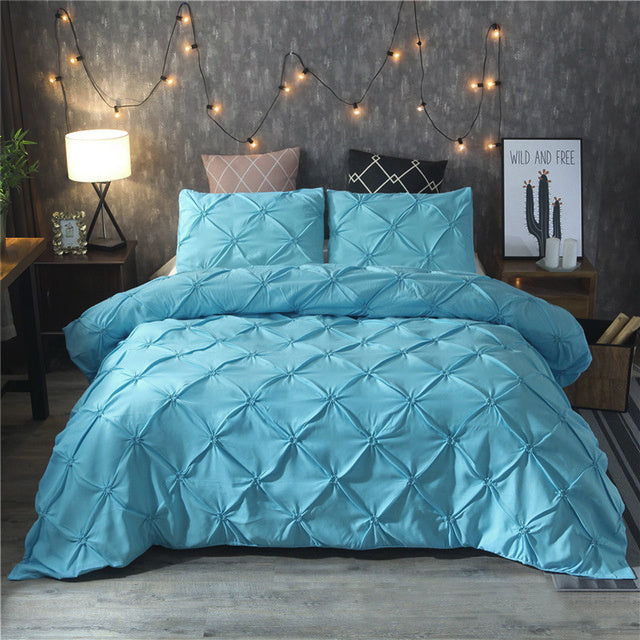 Solid color polyester duvet cover and bedding set for a modern bedroom