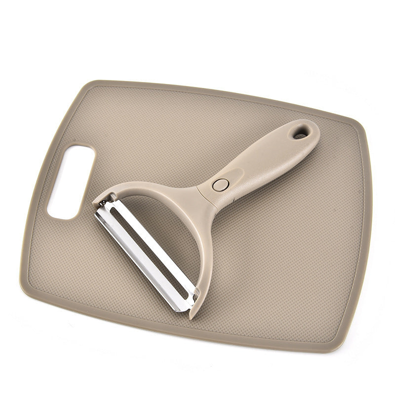 Three-piece stainless steel cutter set with wheat straw chopping board and peeler.