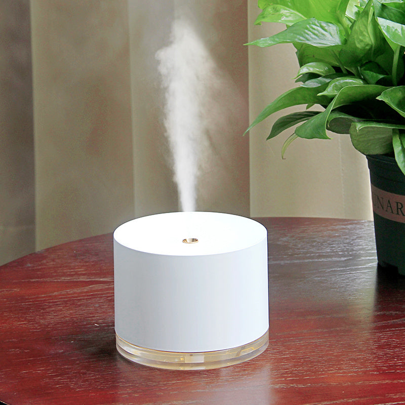 Portable ultrasonic air humidifier and aroma diffuser with USB charging