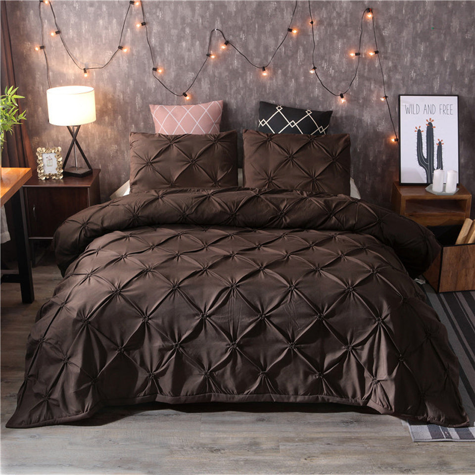 Solid color polyester duvet cover and bedding set for a modern bedroom