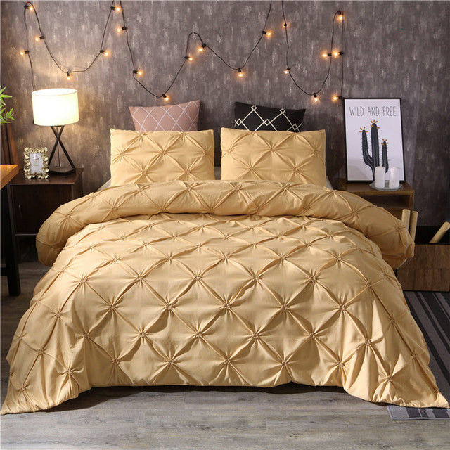 Solid color polyester duvet cover and bedding set for a modern bedroom